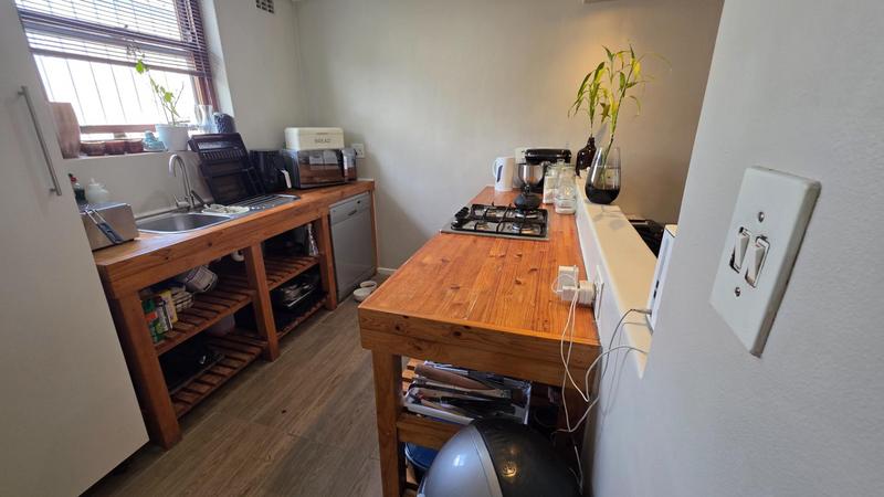 3 Bedroom Property for Sale in Zonnebloem Western Cape